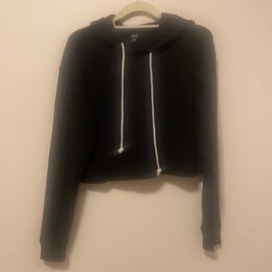 Crop hoodie with ties